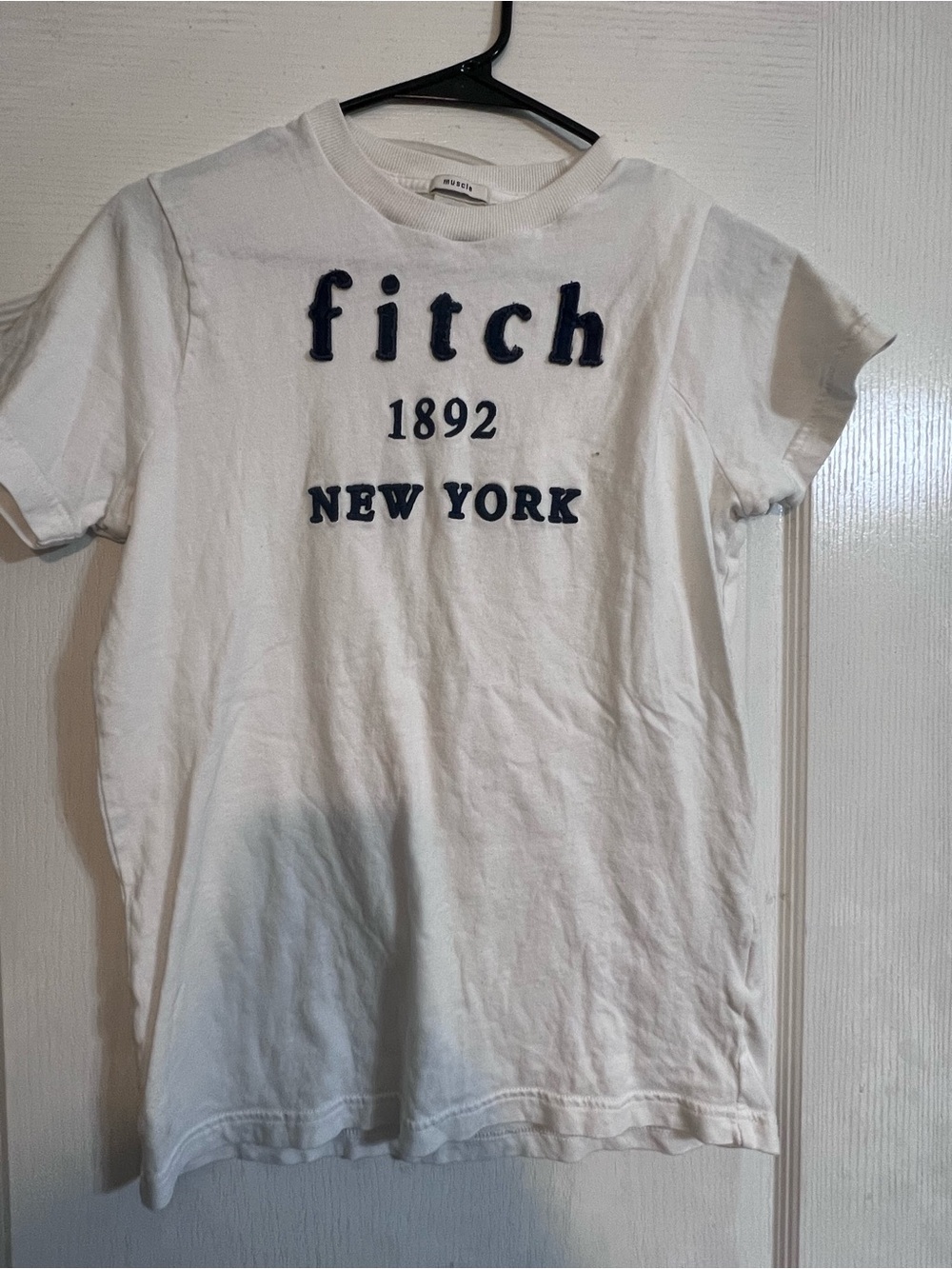 Abercrombie & Fitch White Tee with Navy 'fitch 1892 NEW YORK' Logo